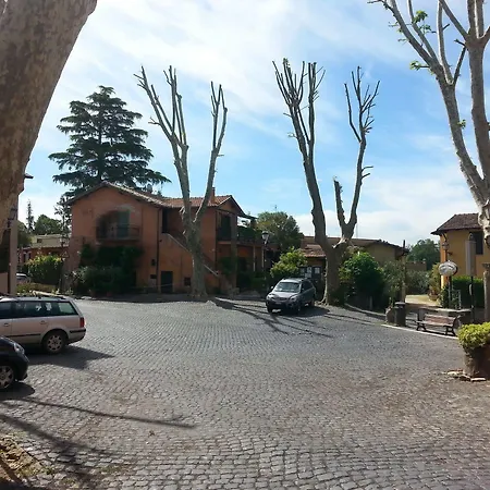 Tempio Di Apollo Otel Roma