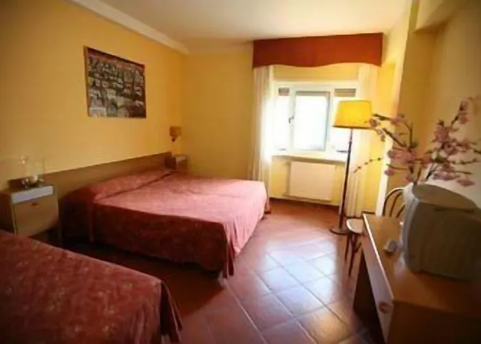 Tempio Di Apollo Hotel Roma