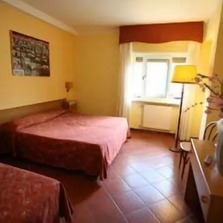 Tempio Di Apollo Hotel Roma