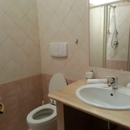 Hotell Tempio Di Apollo 2*
