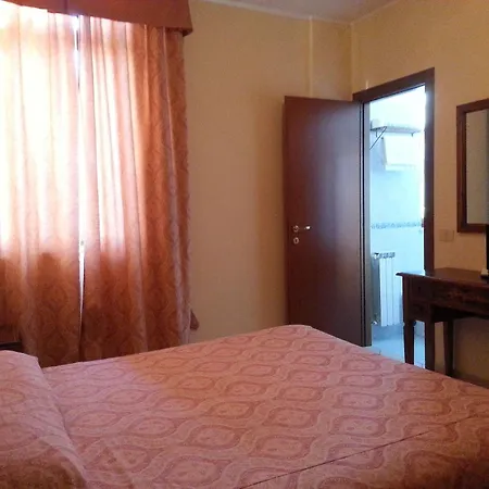 Tempio Di Apollo Hotell Rom