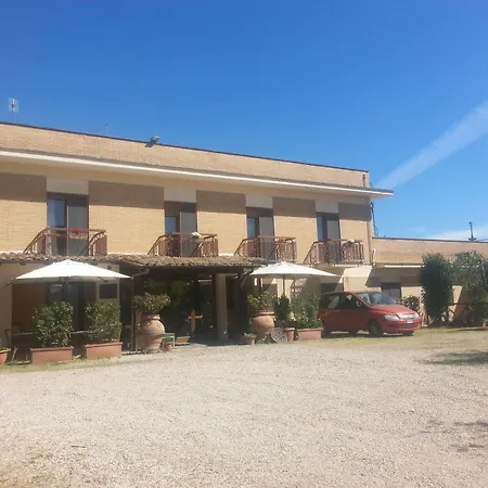 Hotell Tempio Di Apollo 2*