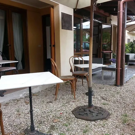 Tempio Di Apollo Hotell Rom